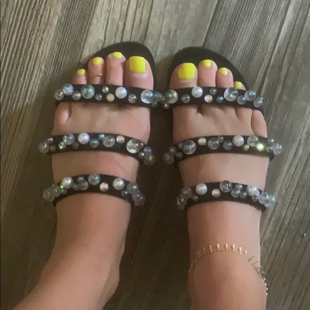 Bubble sandals